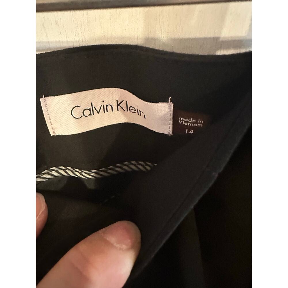 Calvin Klein skirt - Picture 6 of 11